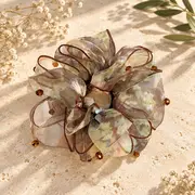 SoftBloom CaféVerdure statement scrunchie