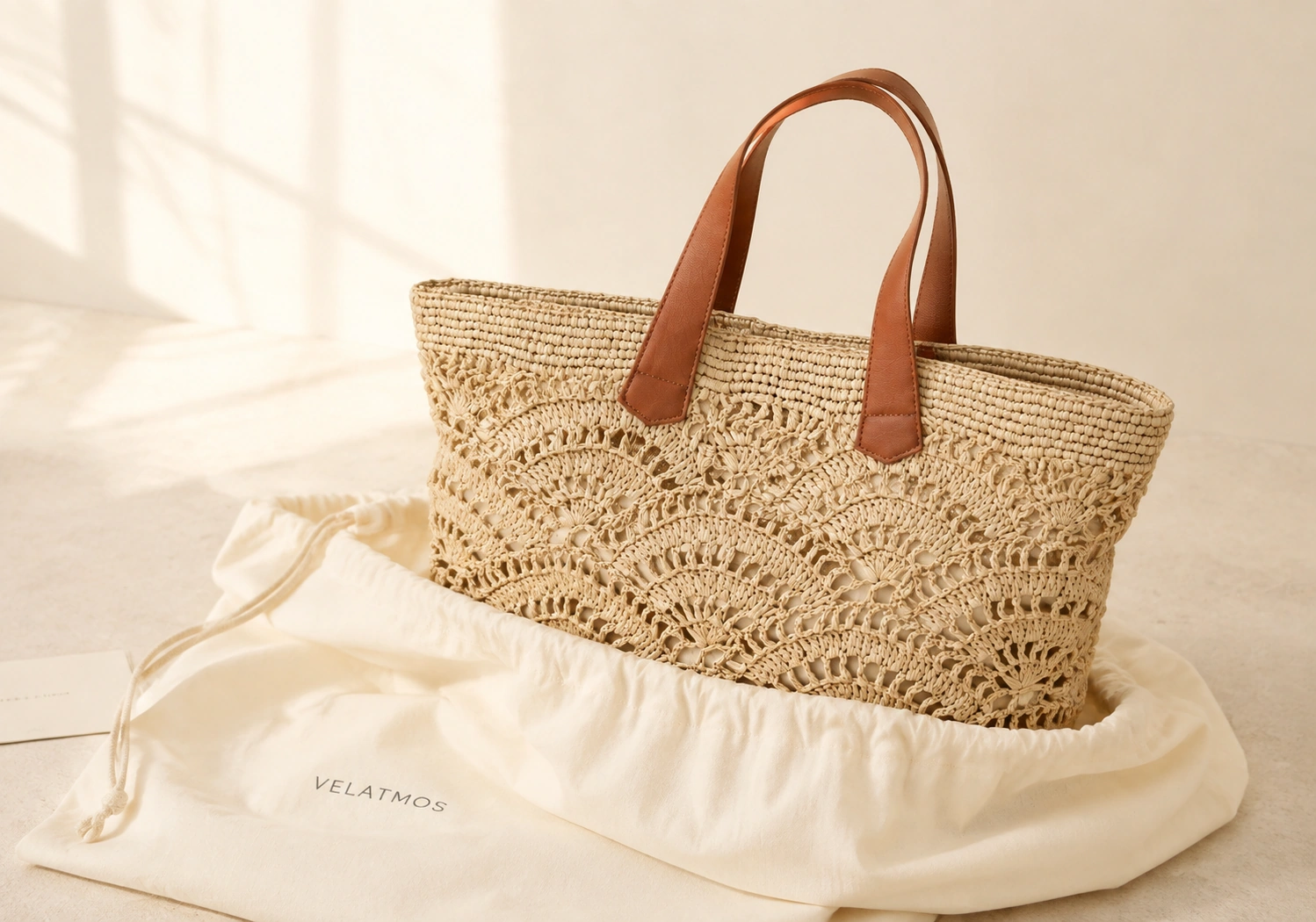 Tote packed in Velatmos dust bag