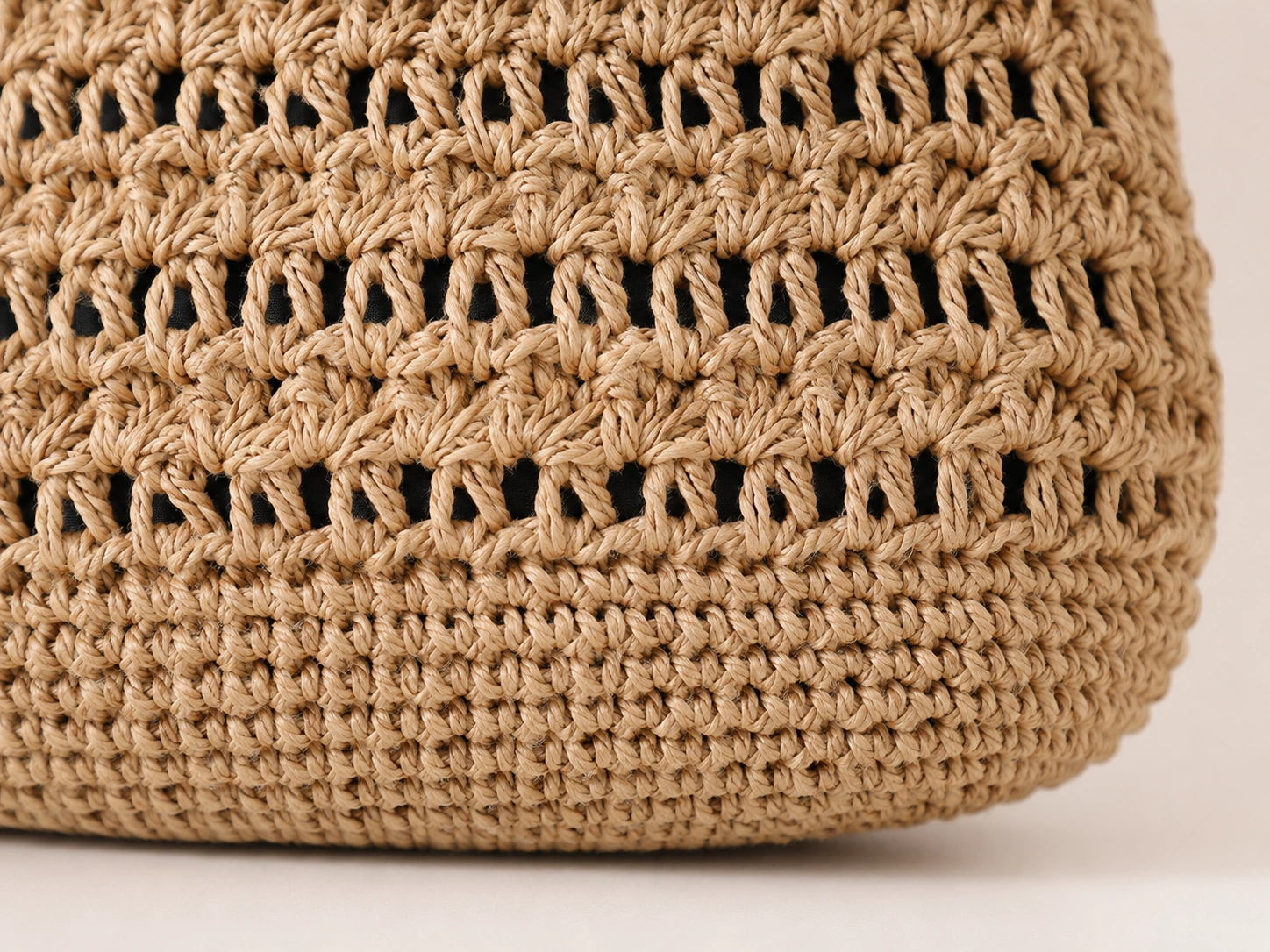 Six-row grid openwork weave